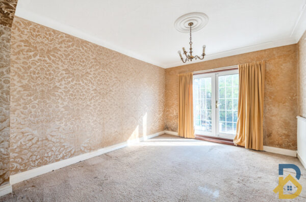 River Drive, Upminster, RM14