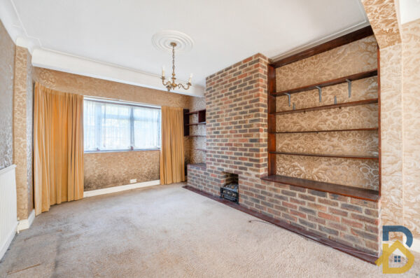 River Drive, Upminster, RM14