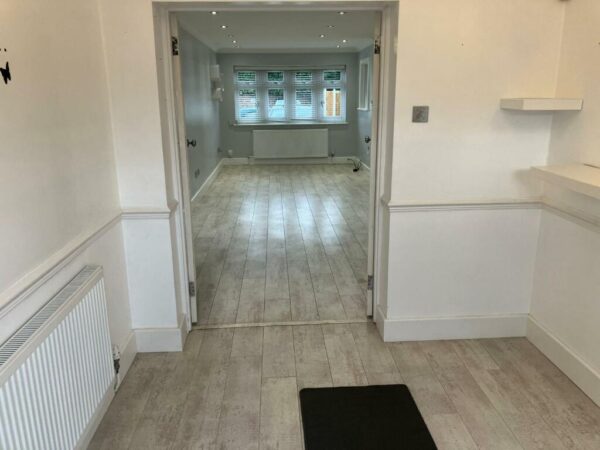 Lynbrook Close, Rainham, RM13