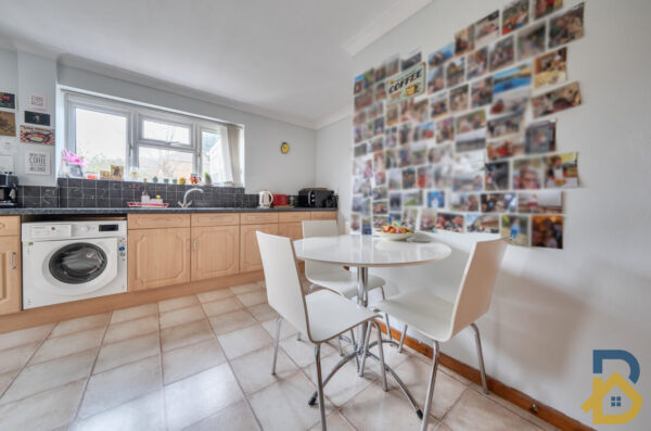 Tallis Road, Basildon, SS15