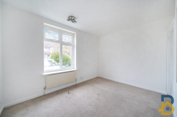 Rugby Gardens, Dagenham, RM9