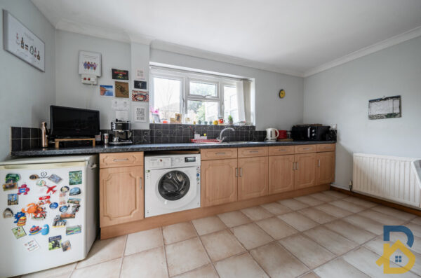 Tallis Road, Basildon, SS15