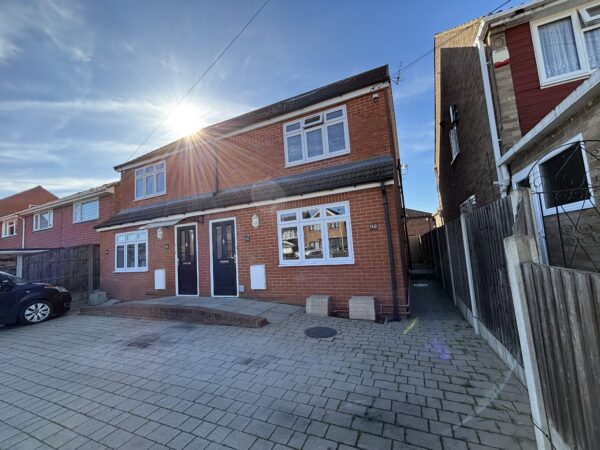 Mount Pleasant Road, Romford, RM5