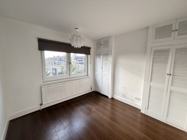 Havering Road, Romford, RM1