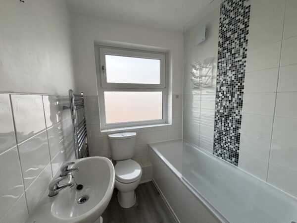 Havering Road, Romford, RM1