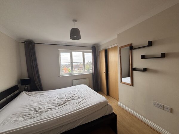 Tallow Close, Dagenham, RM9