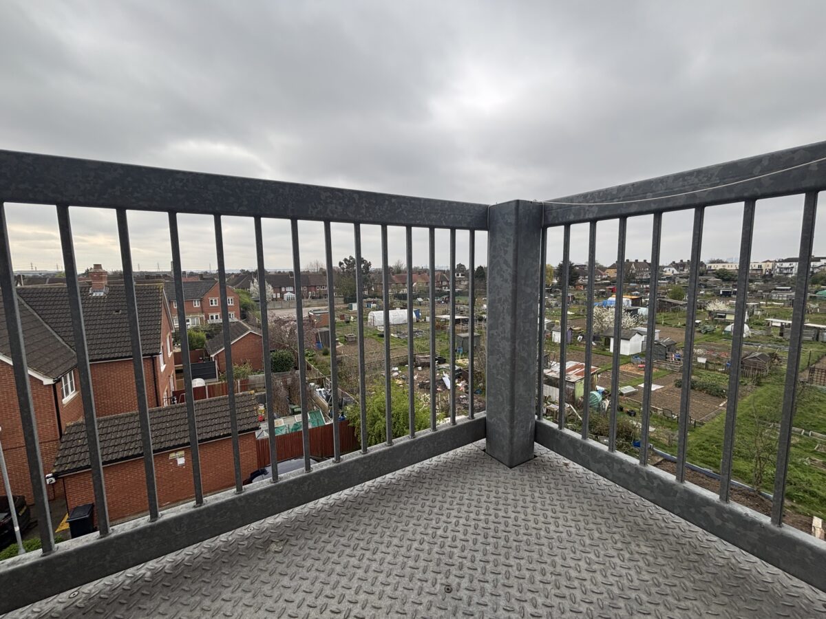 Tallow Close, Dagenham, RM9