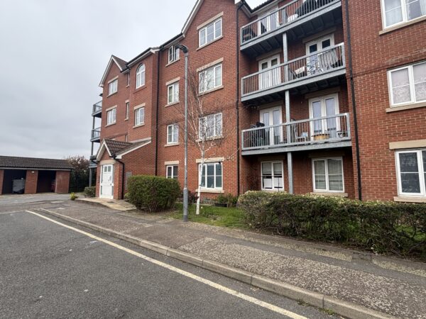 Tallow Close, Dagenham, RM9