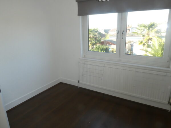 Havering Road, Romford, RM1