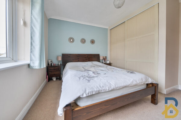 Tallis Road, Basildon, SS15