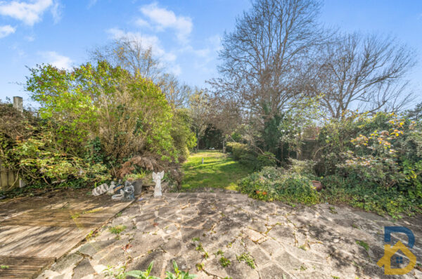 River Drive, Upminster, RM14