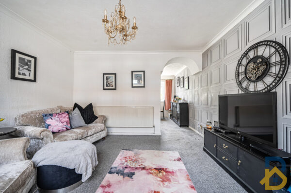 Woodshire Road, Dagenham, RM10