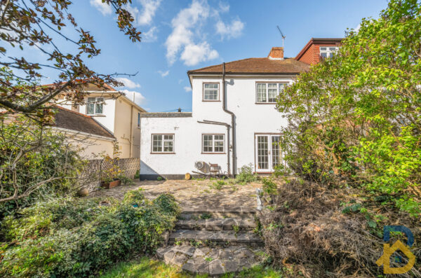 River Drive, Upminster, RM14