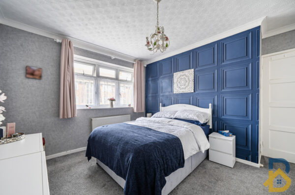 Woodshire Road, Dagenham, RM10