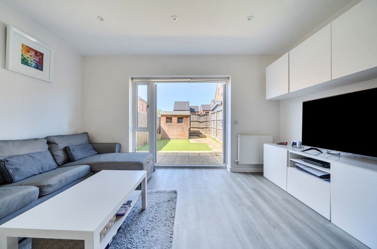 Winter Walk, Borehamwood, WD6