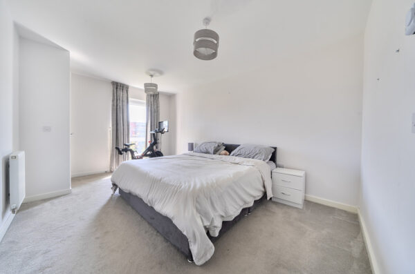 Winter Walk, Borehamwood, WD6