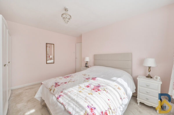 Holme Road, Hornchurch, RM11