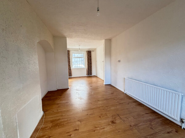 Ford Road, Dagenham, RM10