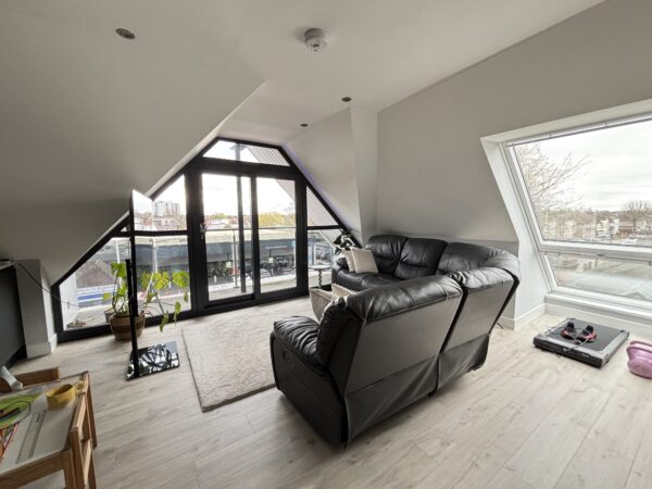 Brentwood Road, Romford, RM2