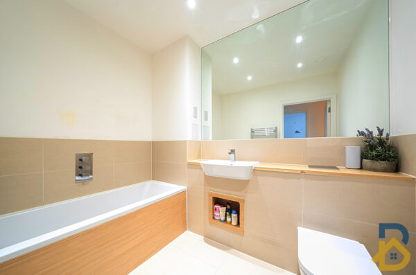 Huntingdon Drive, Baneberry Lodge, RM3