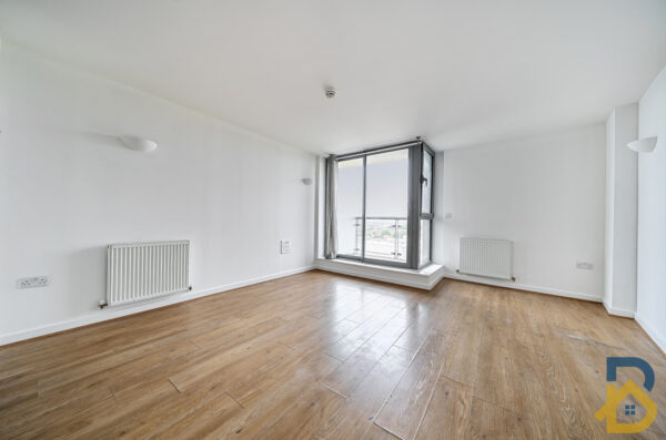 Mercury Gardens, Romford, RM1