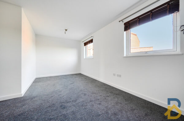 Market Place, Nayland Court, RM1