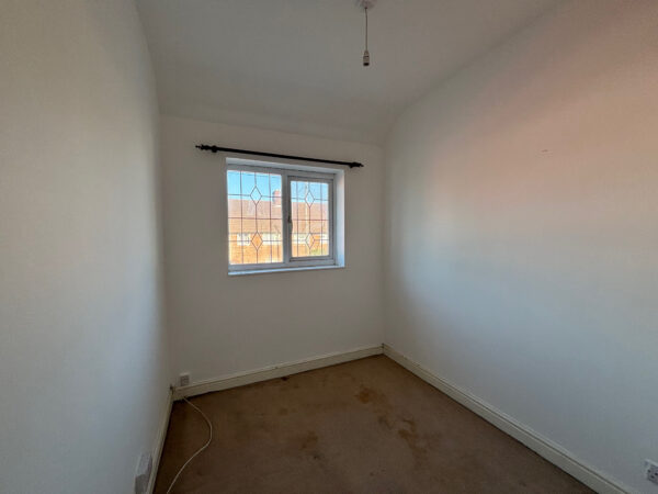 Heathway, Dagenham, RM9