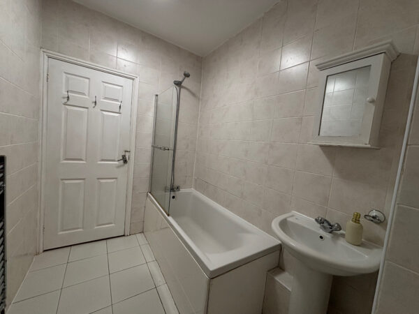 Heathway, Dagenham, RM9