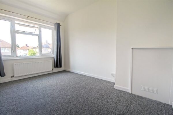 Hunters Hall Road, Dagenham, RM10