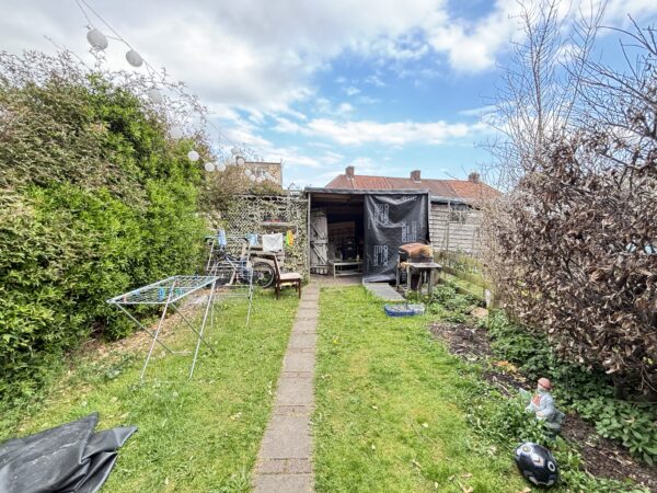 Alibon Gardens, Dagenham, RM10