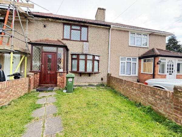 Alibon Gardens, Dagenham, RM10
