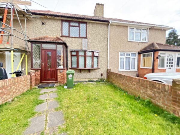 Alibon Gardens, Dagenham, RM10