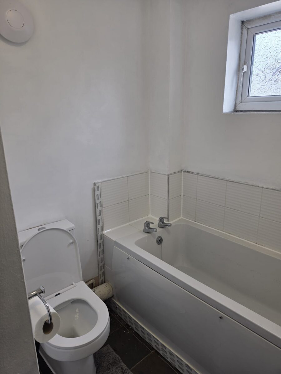 Crosby Road, Dagenham, RM10