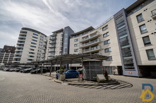 Mercury Gardens, Romford, RM1