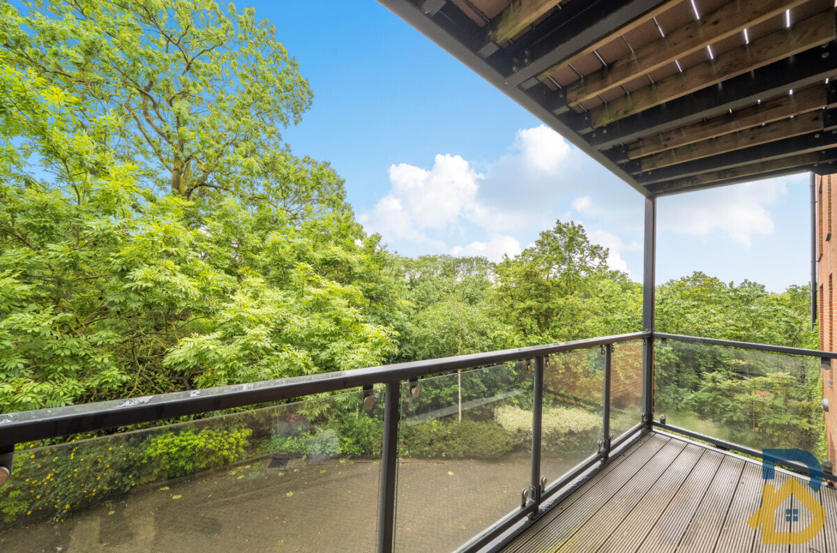 Huntingdon Drive, Baneberry Lodge, RM3