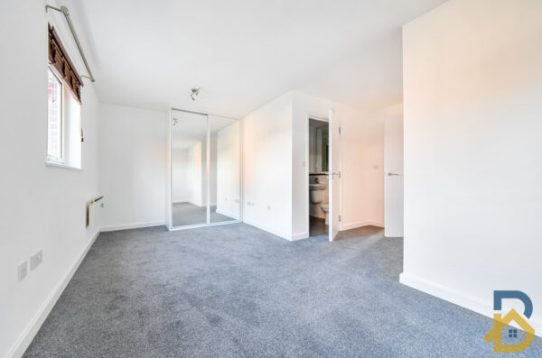 Market Place, Nayland Court, RM1