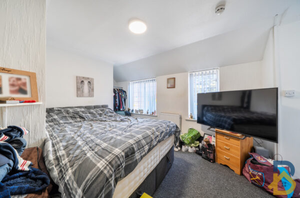 Langley Crescent, Dagenham, RM9
