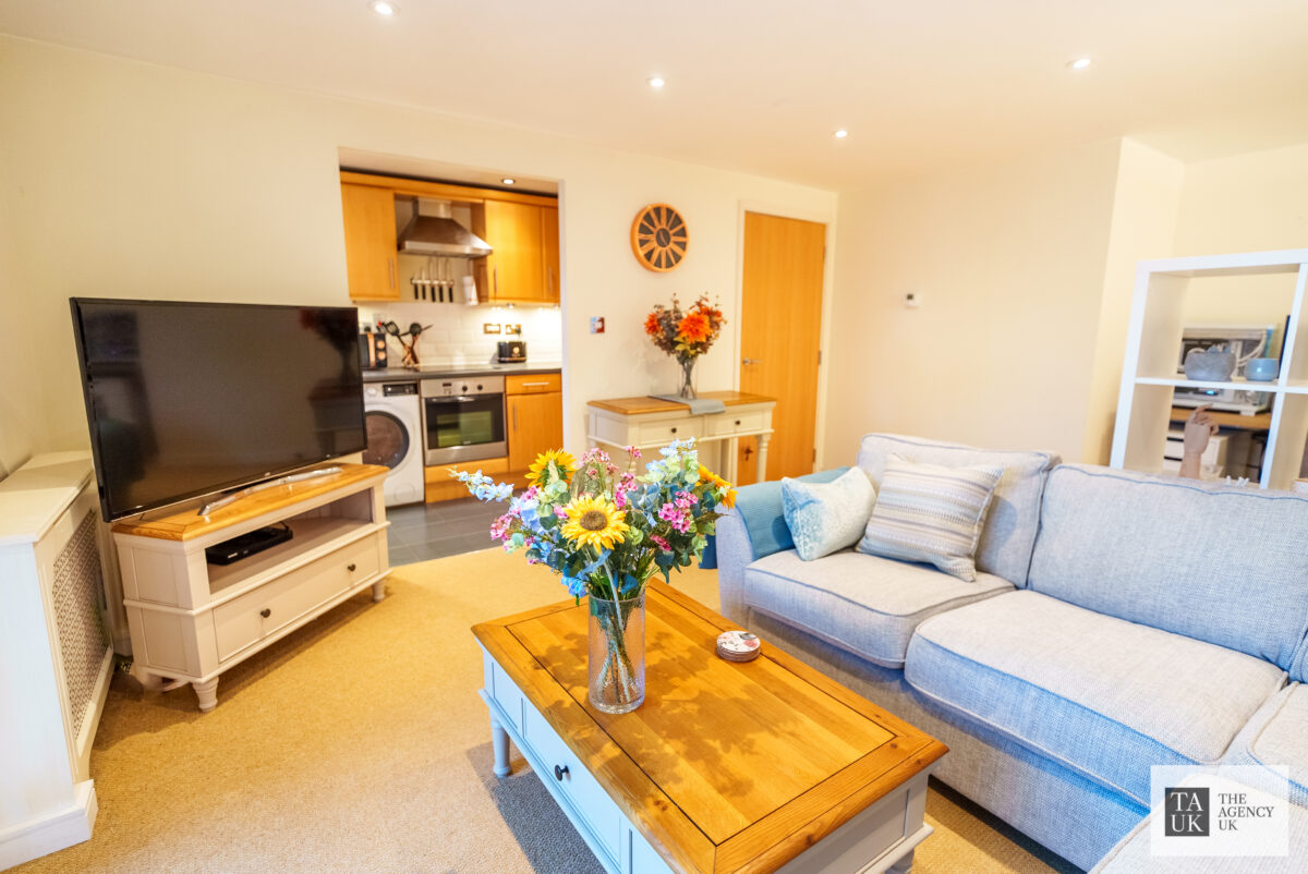 Malt House Place, Romford, RM1