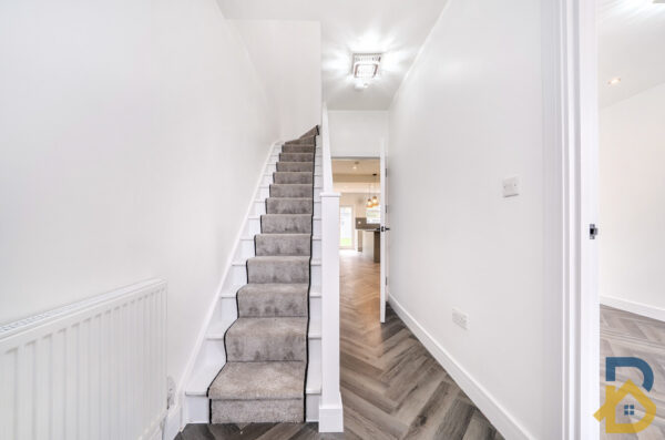 Kingston Road, Ilford, IG1