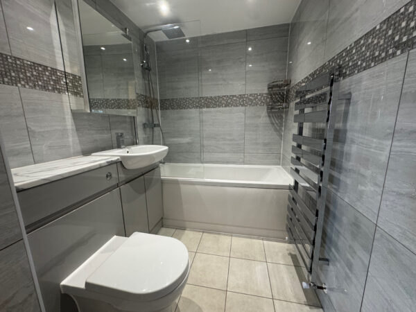 Malt House Place, Romford, RM1