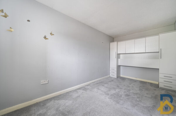 Brentwood Road, Romford, RM2