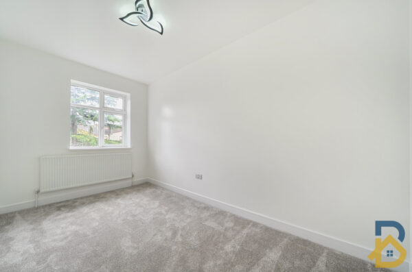 Kingston Road, Ilford, IG1