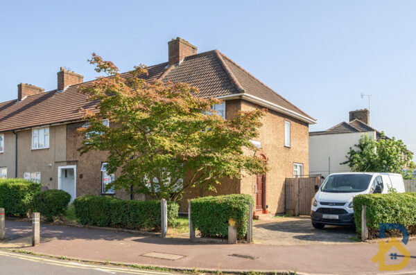 Langley Crescent, Dagenham, RM9