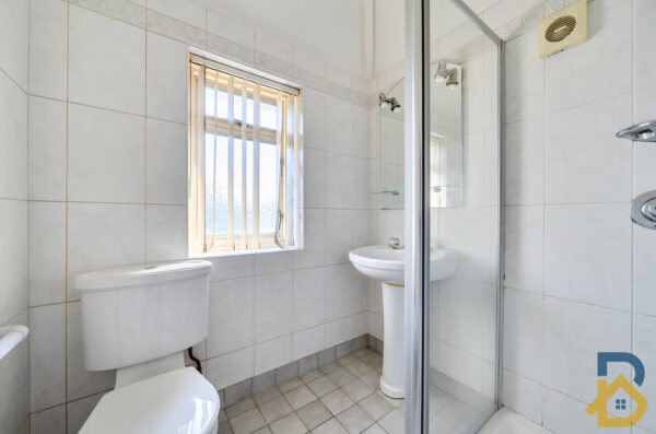 Langley Crescent, Dagenham, RM9