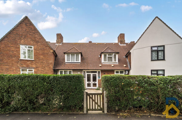 Fanshawe Crescent, Dagenham, RM9