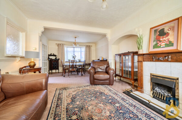 Langley Crescent, Dagenham, RM9
