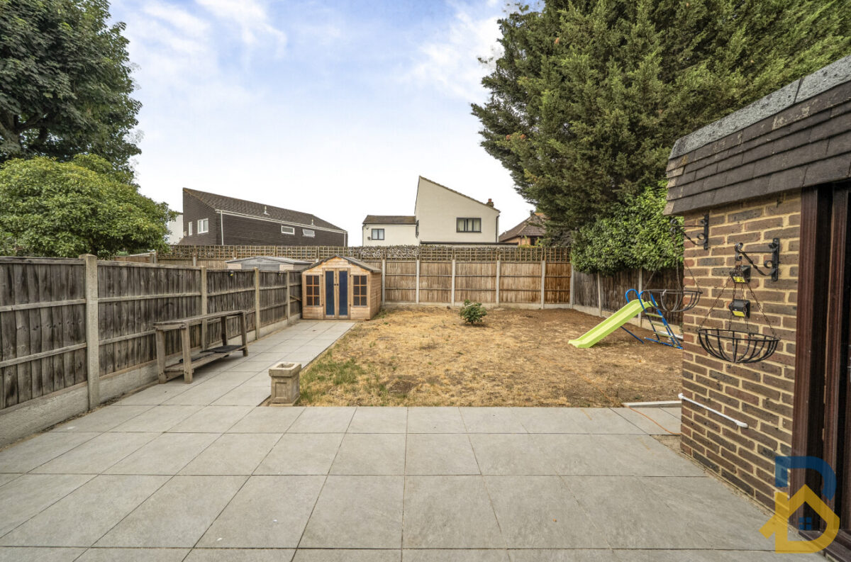 Brentwood Road, Romford, RM2