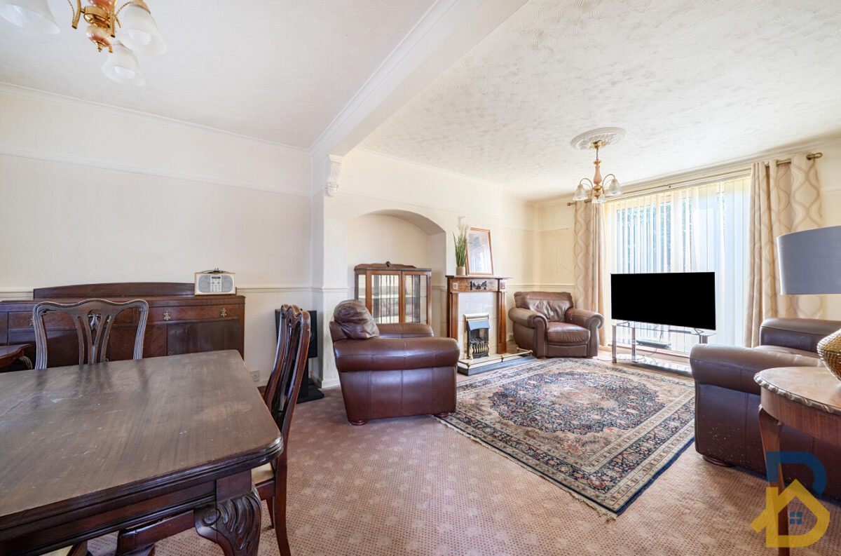 Langley Crescent, Dagenham, RM9