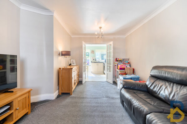 Spurling Road, Dagenham, RM9