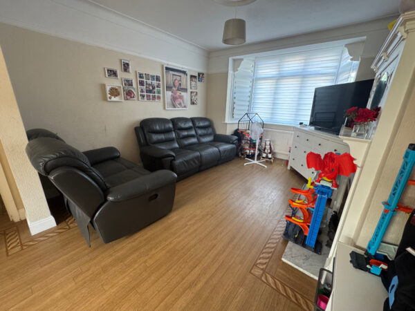 Norfolk Road, Upminster, RM14